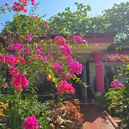 Villa Cavelossim Exterior photo