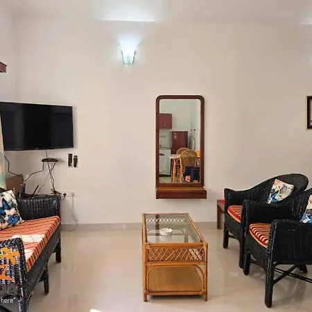 Villa Cavelossim Room photo
