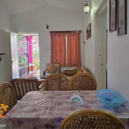 Villa Cavelossim Room photo